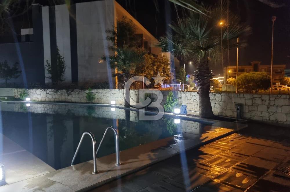 Menderes Cüneytbey Mahallesin de Havuzlu Sitede Ferah Daire