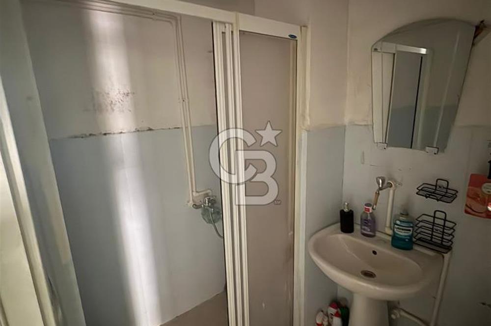 BAHÇELİEVLER DEVLET HASTANESİNE YÜRÜYEREK 3 DAKİKA EŞYALI KİRALIK DAİRE 