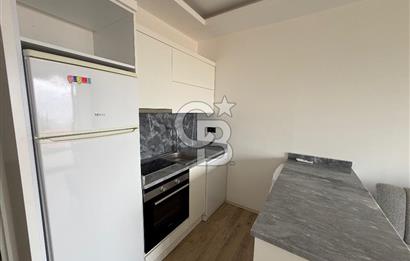 Çeşme'de Denize Sıfır Özel Plajlı ve Havuzlu 1+1 Daire