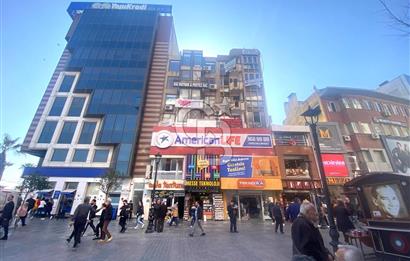 KARŞIYAKA ÇARŞININ KALBİ, DENİZ MANZARALI, SATILIK 330 m2 İŞYERİ