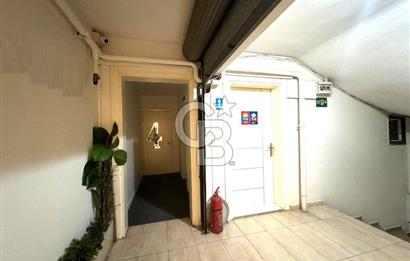 KARŞIYAKA ÇARŞININ KALBİ, DENİZ MANZARALI, SATILIK 330 m2 İŞYERİ