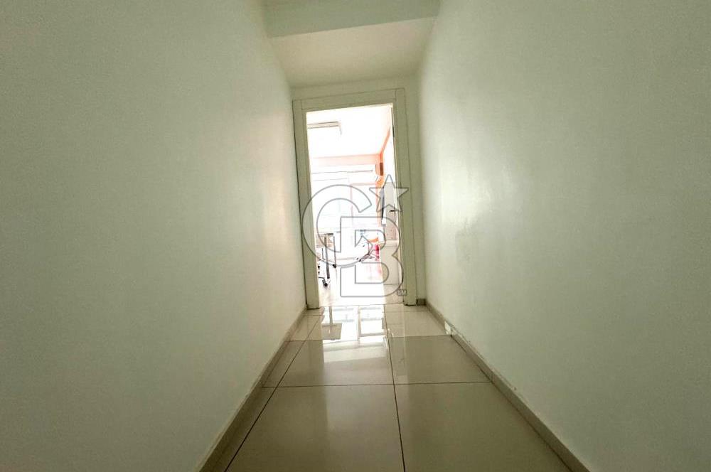 KARŞIYAKA ÇARŞININ KALBİ, DENİZ MANZARALI, SATILIK 330 m2 İŞYERİ