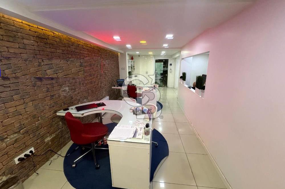 KARŞIYAKA ÇARŞININ KALBİ, DENİZ MANZARALI, SATILIK 330 m2 İŞYERİ