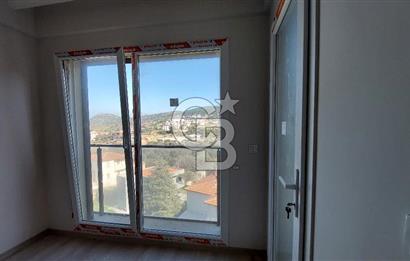 İZMİR YENİFOÇA GLORİA SİTESİ SATILIK 60 M2 TERASLI,2+1 DAİRE CB-PH