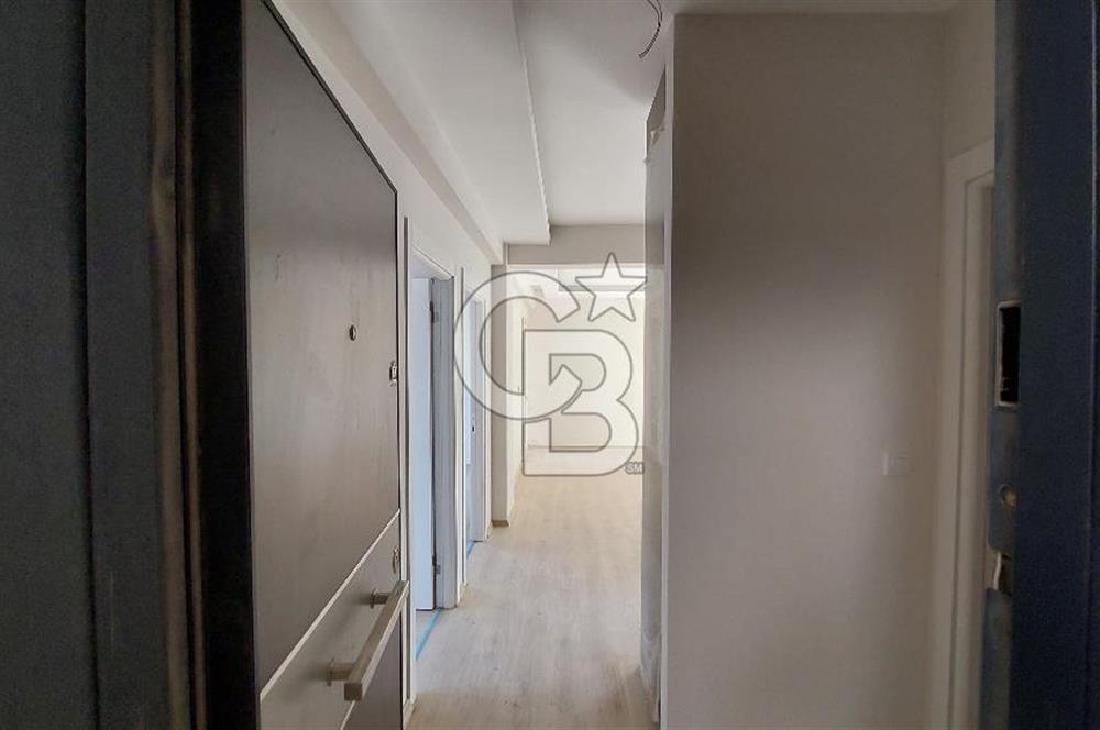 İZMİR YENİFOÇA GLORİA SİTESİ SATILIK 60 M2 TERASLI,2+1 DAİRE CB-PH