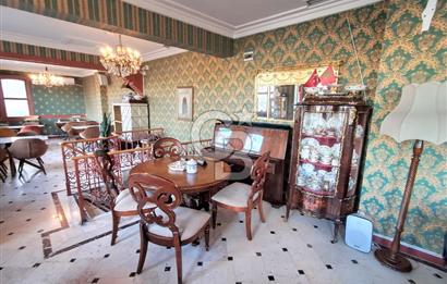 Balat'ta ana cadde üzerinde, deniz manzaralı devren kiralık cafe & restaurant