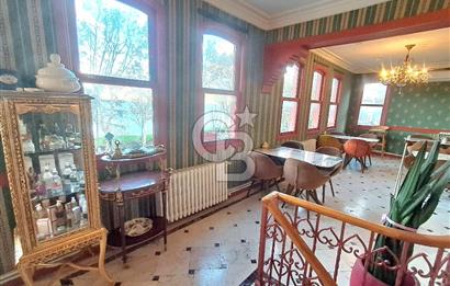 Balat'ta ana cadde üzerinde, deniz manzaralı devren kiralık cafe & restaurant