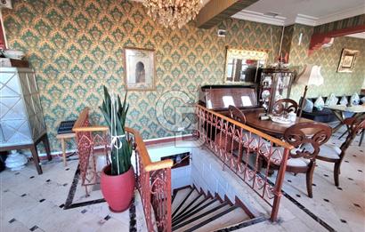 Balat'ta ana cadde üzerinde, deniz manzaralı devren kiralık cafe & restaurant