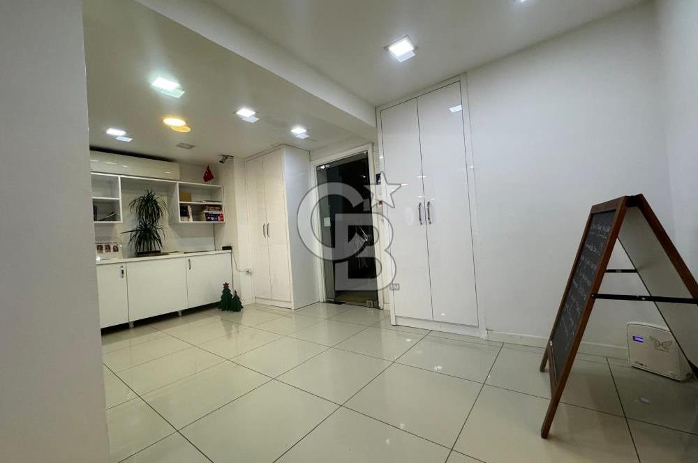 KARŞIYAKA ÇARŞININ KALBİ, DENİZ MANZARALI, SATILIK 330 m2 İŞYERİ