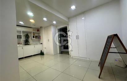 KARŞIYAKA ÇARŞININ KALBİ, DENİZ MANZARALI, SATILIK 330 m2 İŞYERİ