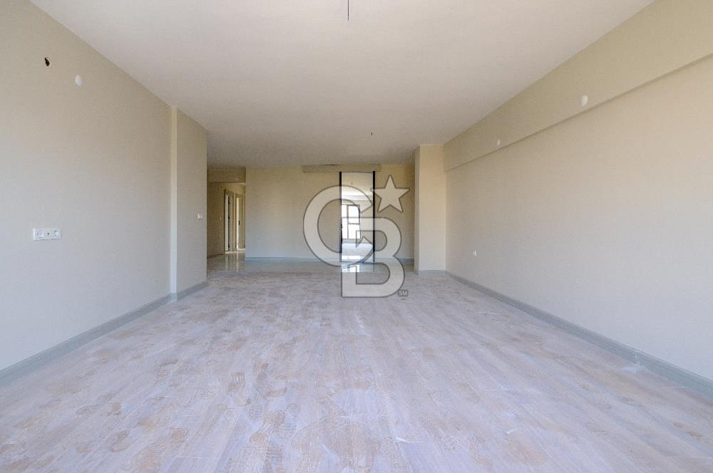 ADRESS GÖKSU'DA GÖKSU PARKI MANZARALI SATILIK 4+1 DAİRE