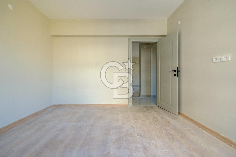 ADRESS GÖKSUDA GÖL MANZARALI SATILIK LÜKS 3+1