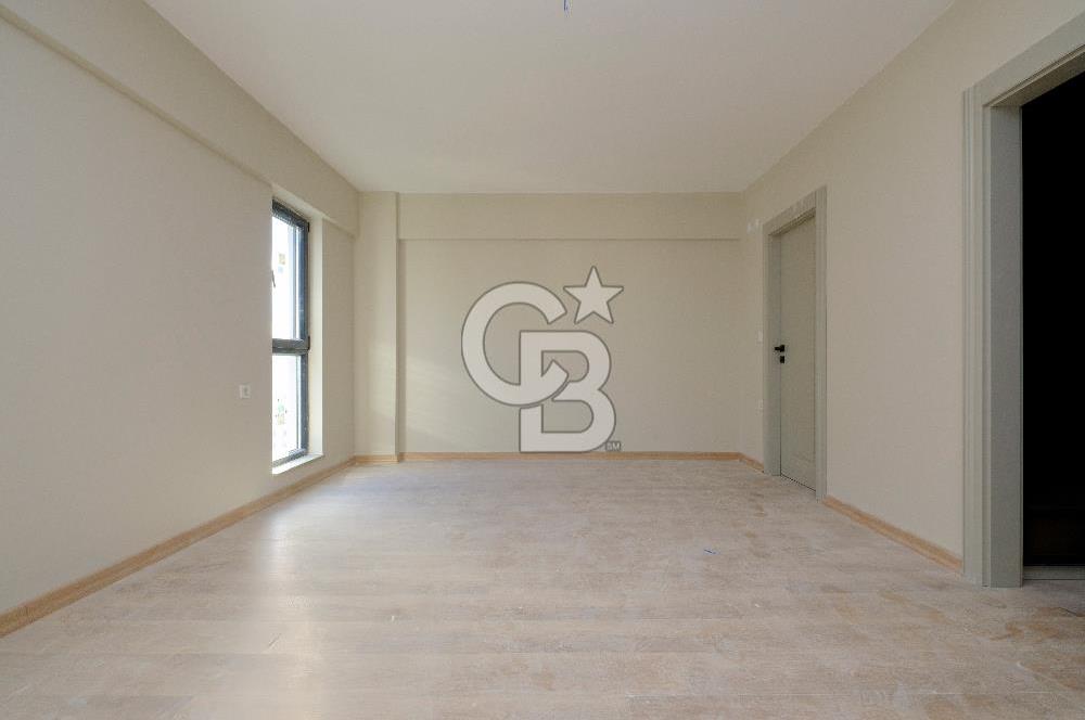 ADRESS GÖKSUDA GÖL MANZARALI SATILIK LÜKS 3+1