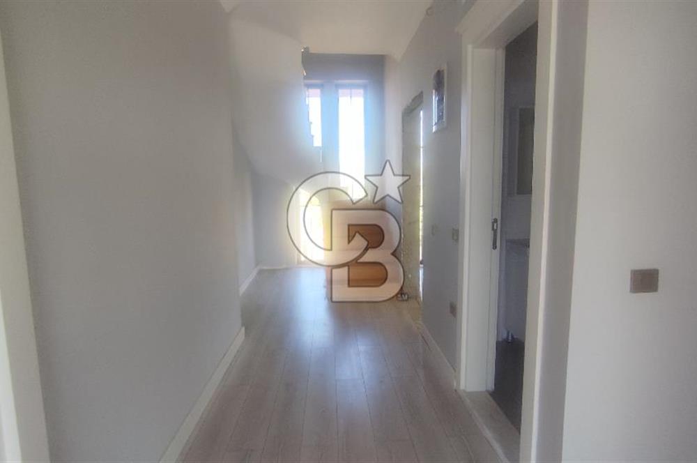 Alanya İncekumda Deniz Manzaralı Müstakil 7+3 Havuzlu Villa 