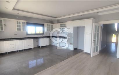 Alanya İncekumda Deniz Manzaralı Müstakil 7+3 Havuzlu Villa 