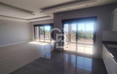 Alanya İncekumda Deniz Manzaralı Müstakil 7+3 Havuzlu Villa 