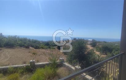 Alanya İncekumda Deniz Manzaralı Müstakil 7+3 Havuzlu Villa 