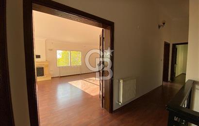 Bornova Yakaköy Doktorlar Sitesinde 5+1 Dubleks Kiralık Villa