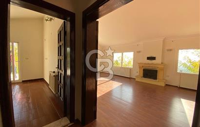 Bornova Yakaköy Doktorlar Sitesinde 5+1 Dubleks Kiralık Villa