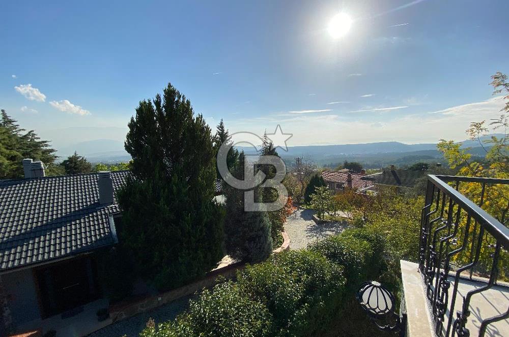 Bornova Yakaköy Doktorlar Sitesinde 5+1 Dubleks Kiralık Villa