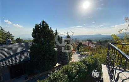 Bornova Yakaköy Doktorlar Sitesinde 5+1 Dubleks Kiralık Villa