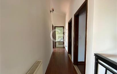Bornova Yakaköy Doktorlar Sitesinde 5+1 Dubleks Kiralık Villa