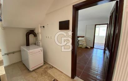 Bornova Yakaköy Doktorlar Sitesinde 5+1 Dubleks Kiralık Villa