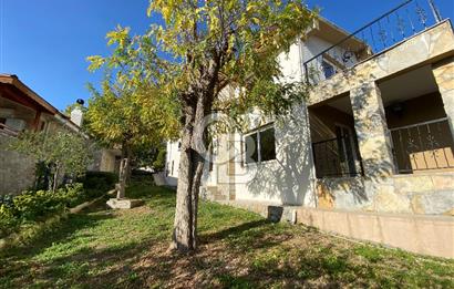 Bornova Yakaköy Doktorlar Sitesinde 5+1 Dubleks Kiralık Villa