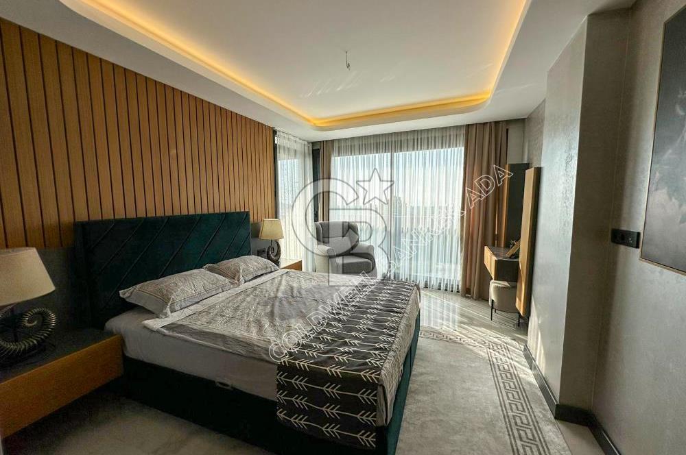 KUŞADASI SOĞUCAK YOLA YAKIN FULL DENİZ MANZARLI VİLLA