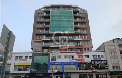 LAPSEKİ AYDOĞAN PLAZA’DA ANAYOLA CEPHE  MERKEZİ KONUM  TERASLI GENİŞ 3+1 SATILIK DAİRE