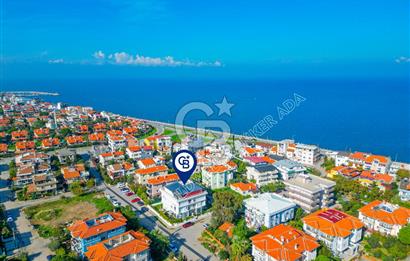 İZMİR GÜZELBAHÇE’DE 3+1 KÖŞE KONUMLU BAHÇE DUBLEKSİ