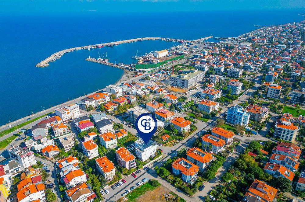 İZMİR GÜZELBAHÇE’DE 3+1 KÖŞE KONUMLU BAHÇE DUBLEKSİ