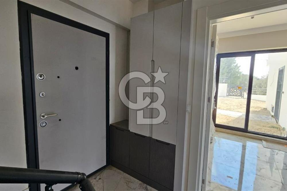 ÇANAKKALE İNTEPE'DE BOĞAZ MANZARALI KİRALIK VİLLA