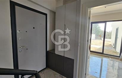 ÇANAKKALE İNTEPE'DE BOĞAZ MANZARALI KİRALIK VİLLA