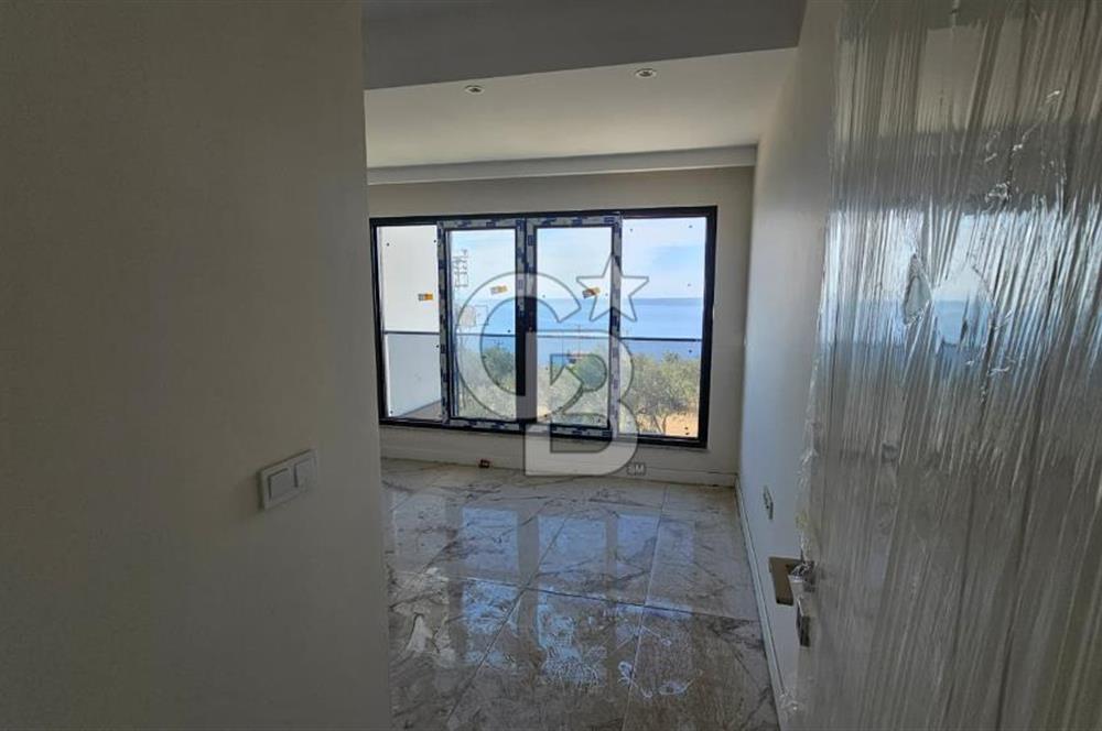 ÇANAKKALE İNTEPE'DE BOĞAZ MANZARALI KİRALIK VİLLA
