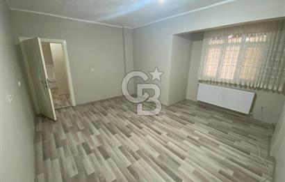 KARADENİZ MAH. MERKEZİ KONUMDA TADİLATLI 2+1 DAİRE