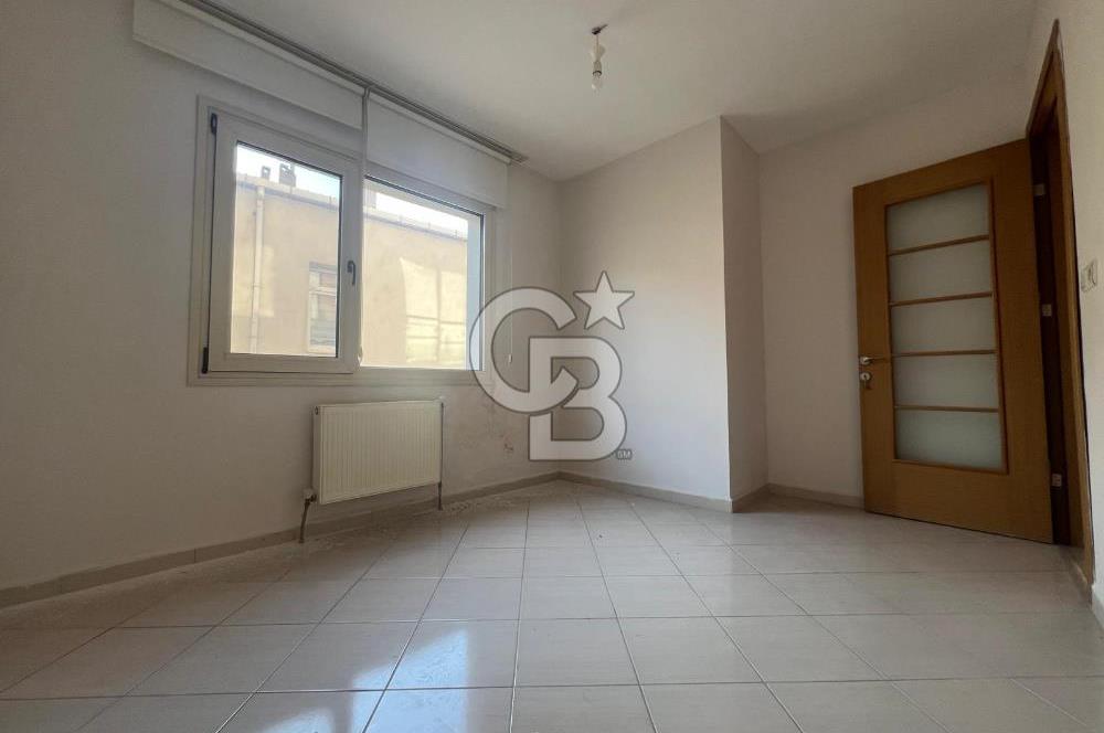 LAPSEKİ AYDOĞAN PLAZA’DA ANAYOLA CEPHE  MERKEZİ KONUM  TERASLI GENİŞ 3+1 SATILIK DAİRE