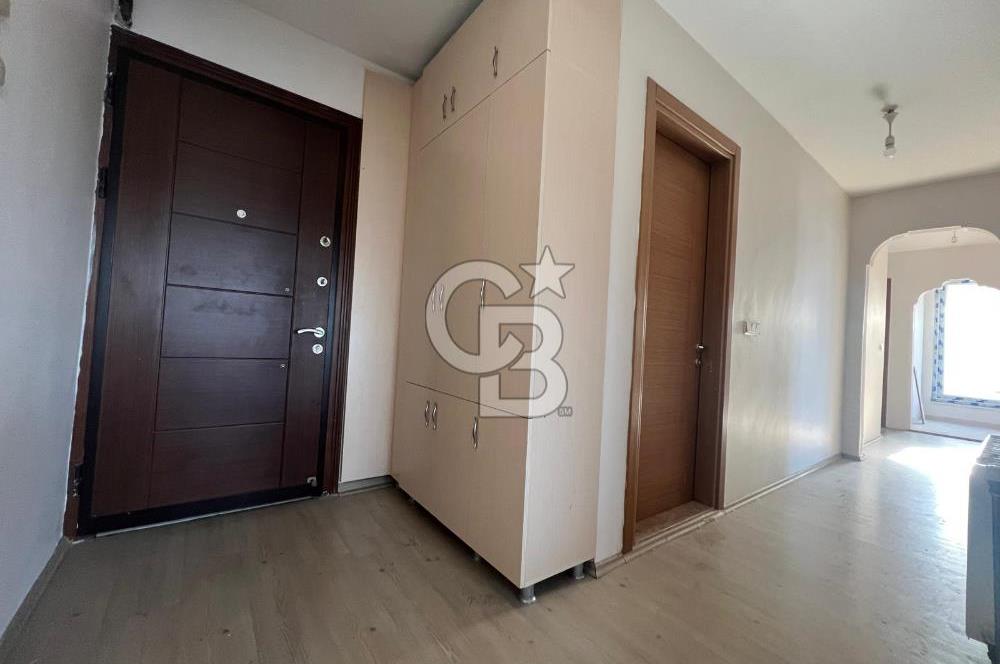 LAPSEKİ AYDOĞAN PLAZA’DA ANAYOLA CEPHE  MERKEZİ KONUM  TERASLI GENİŞ 3+1 SATILIK DAİRE