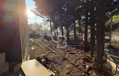 SAMSUN YOLU ÜZERİNDE BENZİN İSTASYONU İÇİNDE 350 m² KİRALIK DÜKKAN