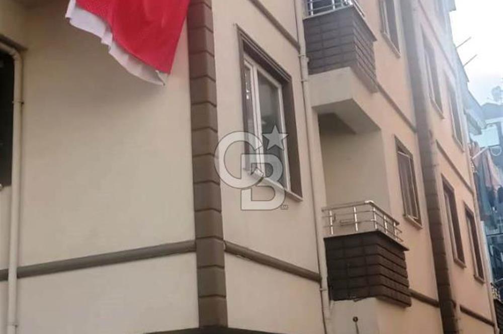 ŞAHİNCİLİ MAHALLESİ’NDE SATILIK ZEMİN KAT 2+1 DAİRE