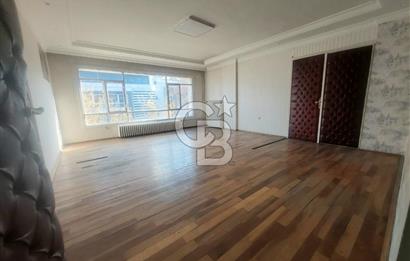 NECATİBEY CADDESİ ÜZERİNDE 3+1 GENİŞ KULLANIMLI SATILIK İŞ YERİ!