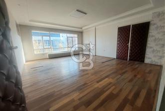 NECATİBEY CADDESİ ÜZERİNDE 3+1 GENİŞ KULLANIMLI SATILIK İŞ YERİ! - 1 - 314104