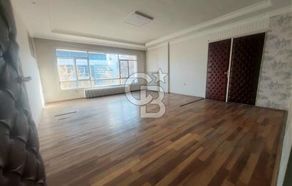 NECATİBEY CADDESİ ÜZERİNDE 3+1 GENİŞ KULLANIMLI SATILIK İŞ YERİ!