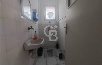 NECATİBEY CADDESİ ÜZERİNDE 3+1 GENİŞ KULLANIMLI SATILIK İŞ YERİ!