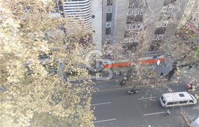 NECATİBEY CADDESİ ÜZERİNDE 3+1 GENİŞ KULLANIMLI SATILIK İŞ YERİ!