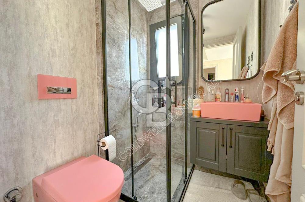 İZMİR GÜZELBAHÇE’DE 3+1 KÖŞE KONUMLU BAHÇE DUBLEKSİ