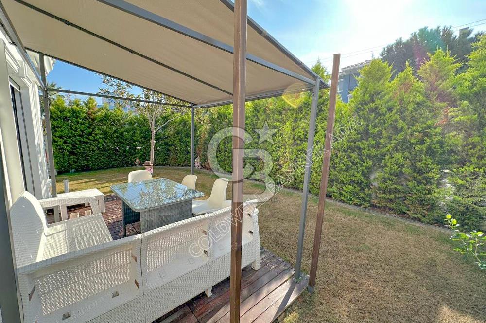 İZMİR GÜZELBAHÇE’DE 3+1 KÖŞE KONUMLU BAHÇE DUBLEKSİ