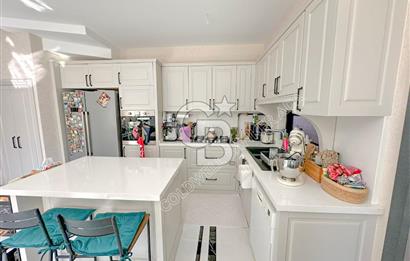 İZMİR GÜZELBAHÇE’DE 3+1 KÖŞE KONUMLU BAHÇE DUBLEKSİ