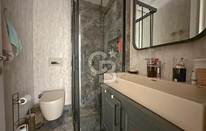 İZMİR GÜZELBAHÇE’DE 3+1 KÖŞE KONUMLU BAHÇE DUBLEKSİ