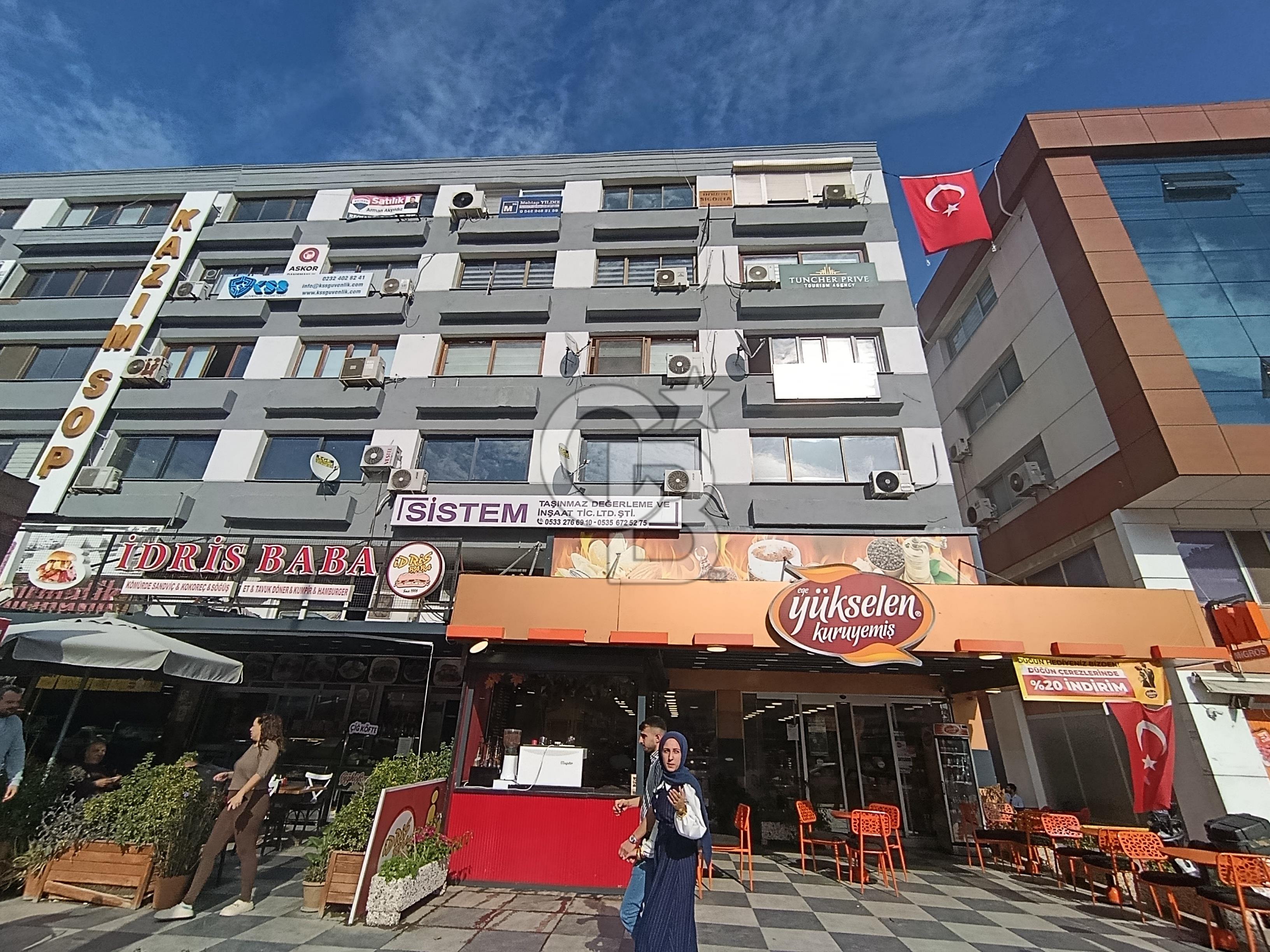 Kazım Sop iş merkezi Anadolu Caddesi Üzerinde kiralık ofis